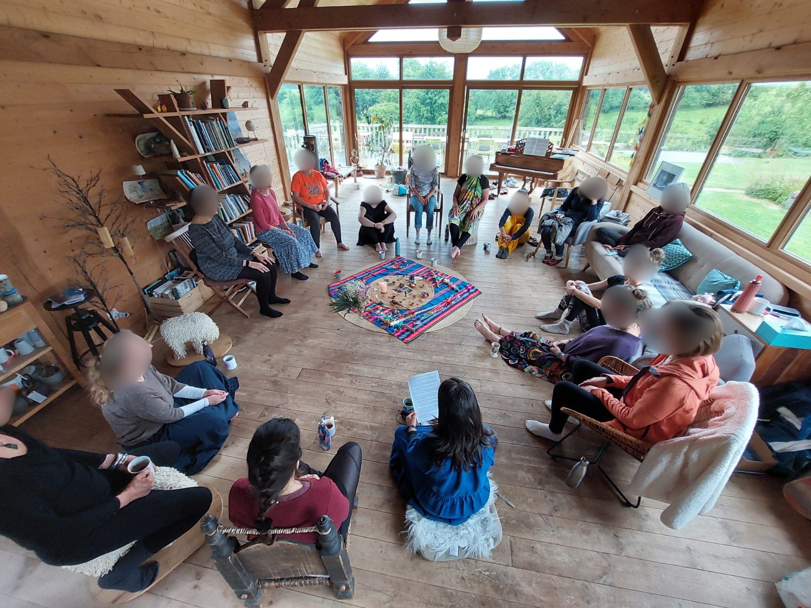 atelier constellations familiales en groupe a rolleboise 78